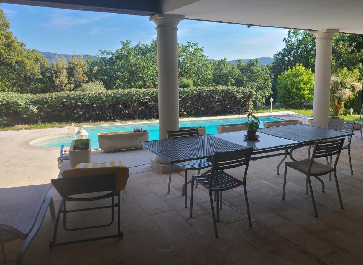 Villa Mycenes Garéoult Exteriör bild