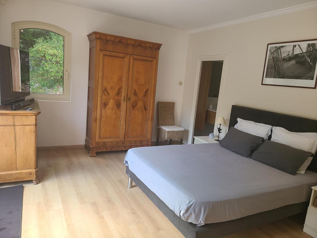 Villa Mycenes Garéoult Exteriör bild